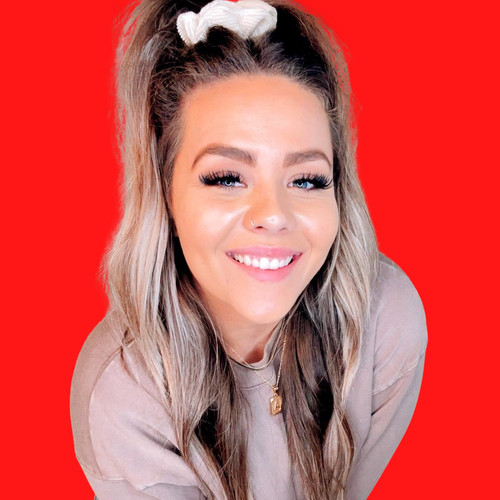 0039BE42 9652 443D 8D8B 5F996775F2FE Amber Higgins.jpg