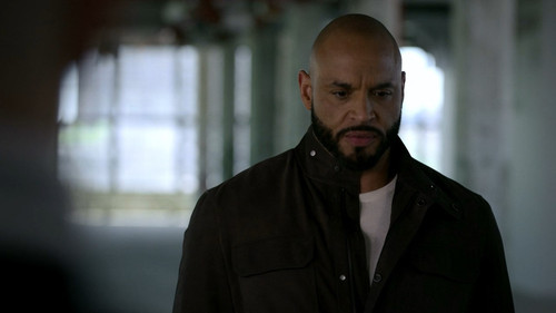 Power.Book.II.Ghost.S02E07.Forced.My.Hand.720p.AMZN.WEB DL.DDP5.1.H.264 NTb.mkv snapshot 31.37.896.jpg