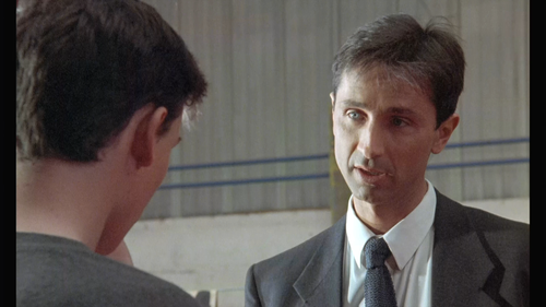 La.totale!.1991.BluRay.REMUX.1080p.AVC.DTS HD.MA2.0 HDS.mkv 20220913 212533.972.png