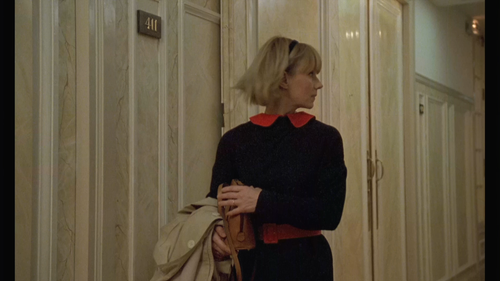 La.totale!.1991.BluRay.REMUX.1080p.AVC.DTS HD.MA2.0 HDS.mkv 20220913 212537.013.png