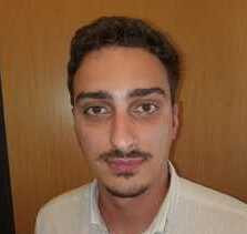 Poza Razvan Cropped & Resized.jpg