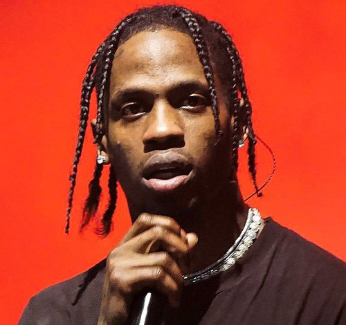 800px Travis Scott April 2017.jpg