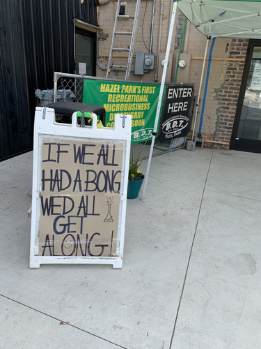 8DE4D5C2 C271 4452 A913 AB3D8A0C69F1.jpg