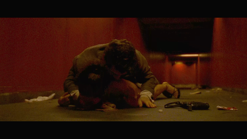 Irréversible.2002.BluRay.REMUX.1080p.AVC.DTS HD.MA5.1 HDS.mkv 20220914 155300.714.png