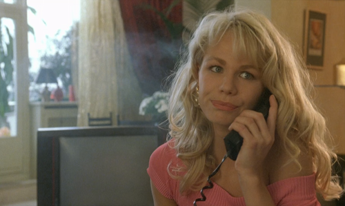 La.totale!.1991.1080p.BluRay.DTS.x265 10bit HDS.mkv 20220913 113046.205.png