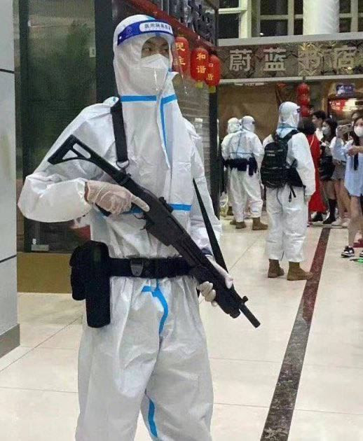 QDXoUF.jpg