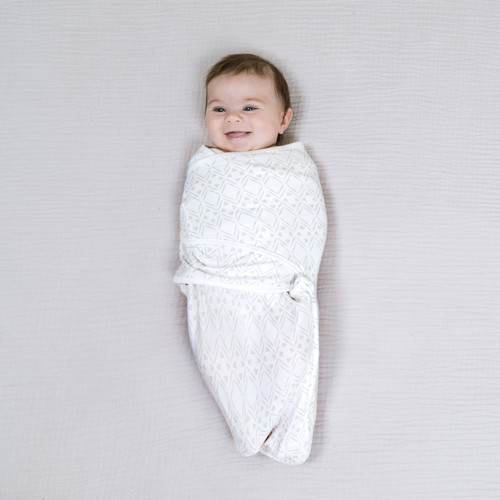 EWSK30005 3 aden wrap swaddle 3pk toile 4.jpg