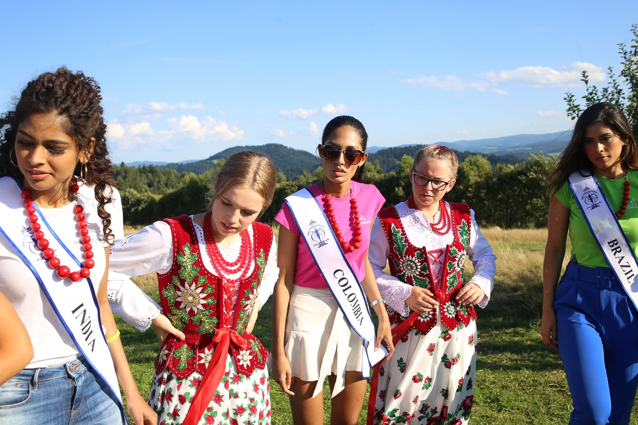 candidatas a miss supranational 2021: final: 21 de agosto. - Página 45 RRTQef