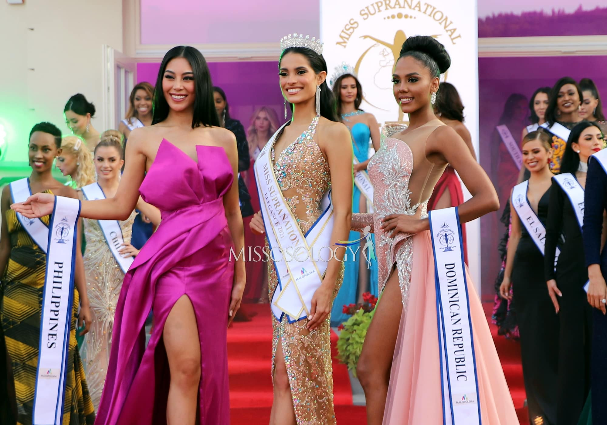 miss elegance de miss supranational 2021: miss puerto rico. RRapun