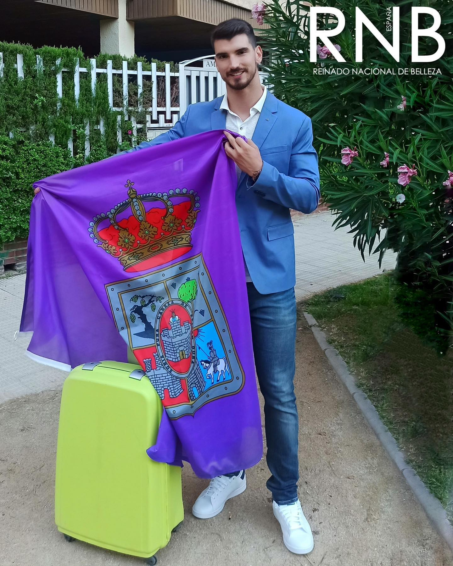 valladolid vence mr international spain 2021. - Página 10 RUbLYb