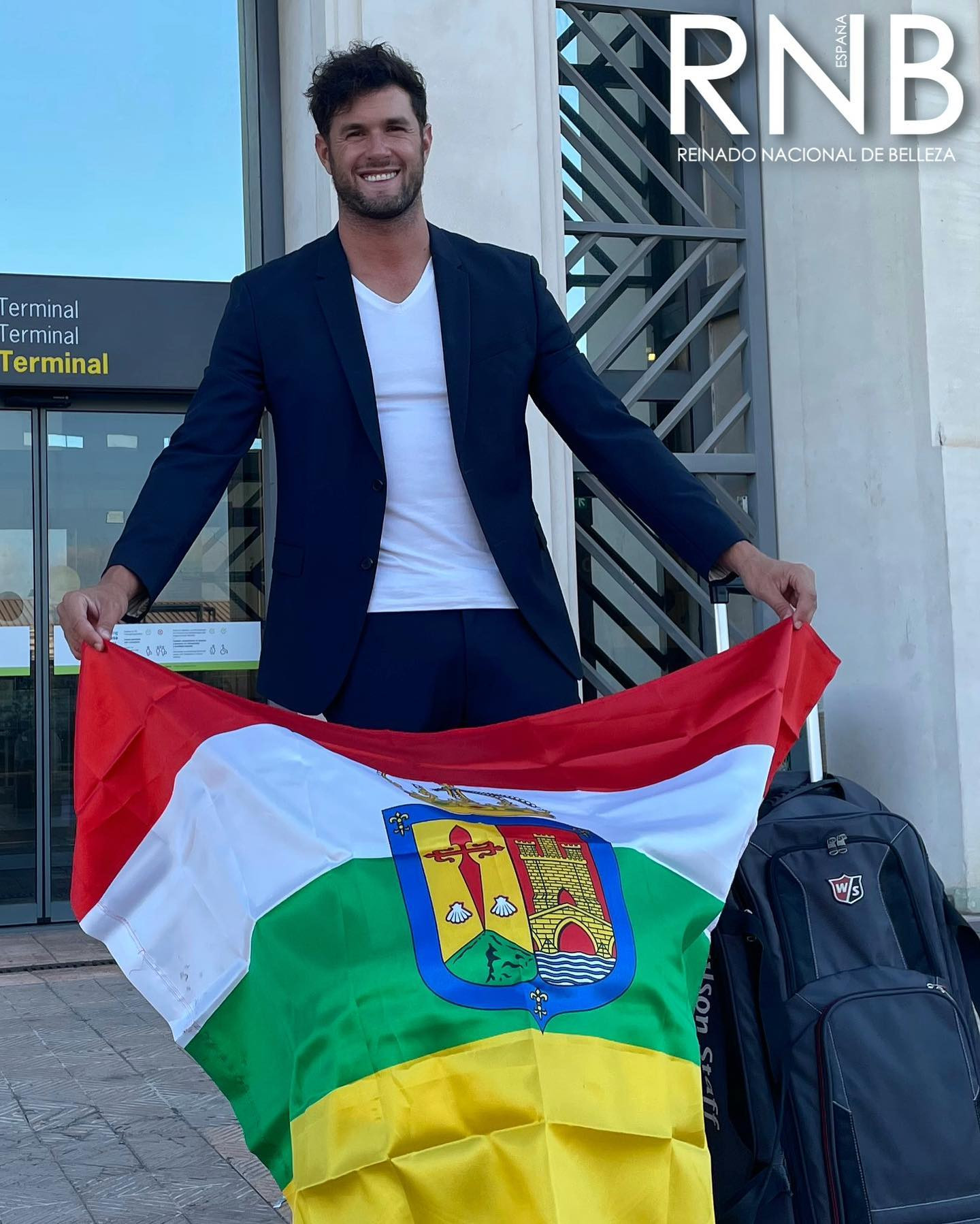 valladolid vence mr international spain 2021. - Página 10 RUbQvj