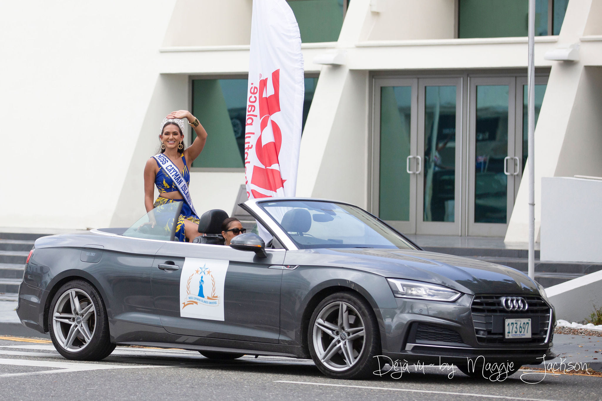 candidatas a miss universe cayman islands 2021. final: ? - Página 3 RkfdFt