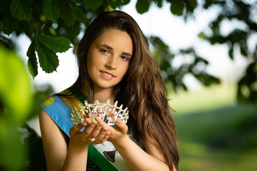 candidatas a miss england 2021. final: 27 de agosto. - Página 2 RlmgKx