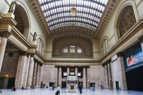 Classic Train Stations Union Station Chicago 1.jpg