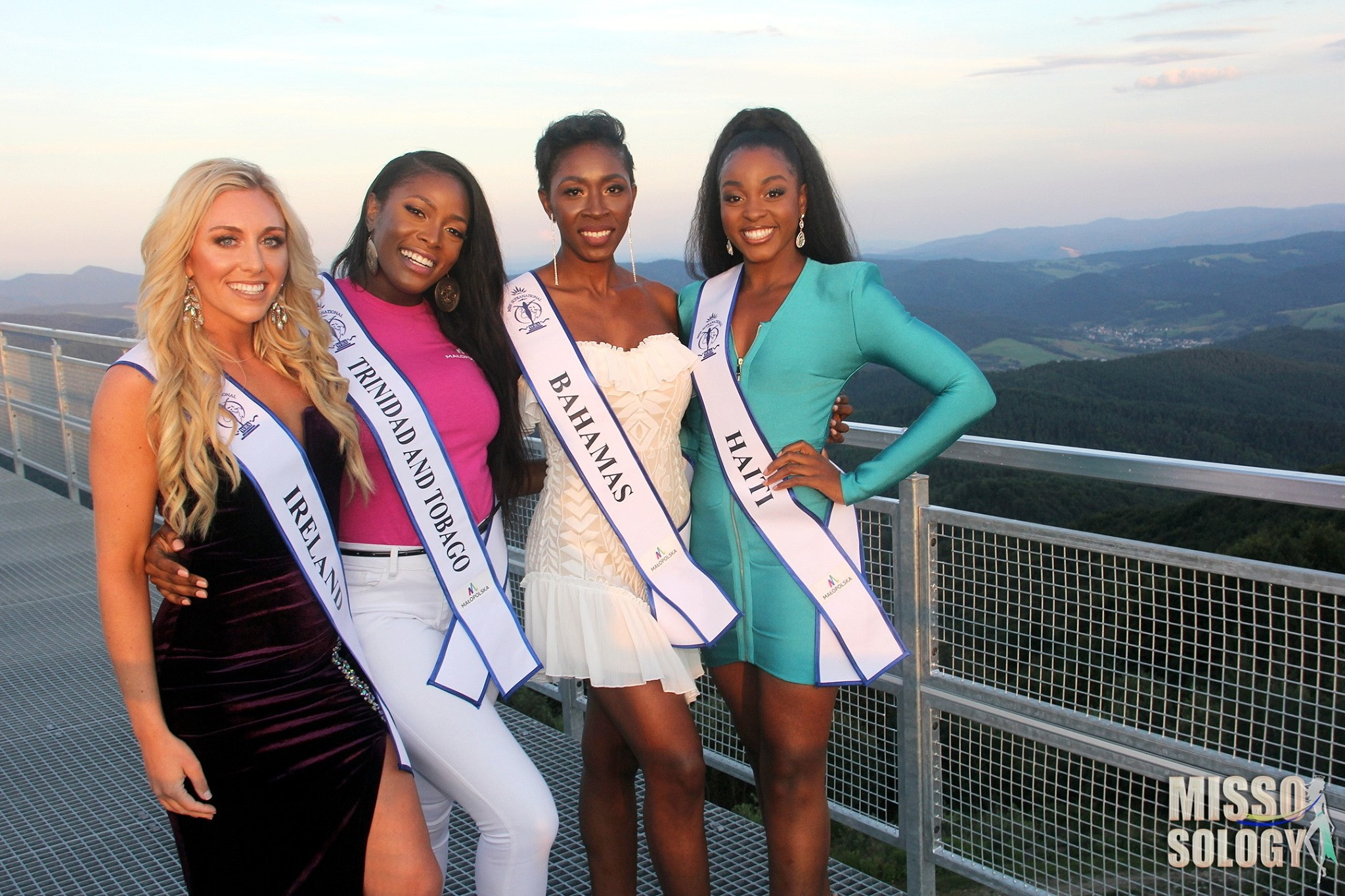 candidatas a miss supranational 2021: final: 21 de agosto. - Página 34 RuYRxR