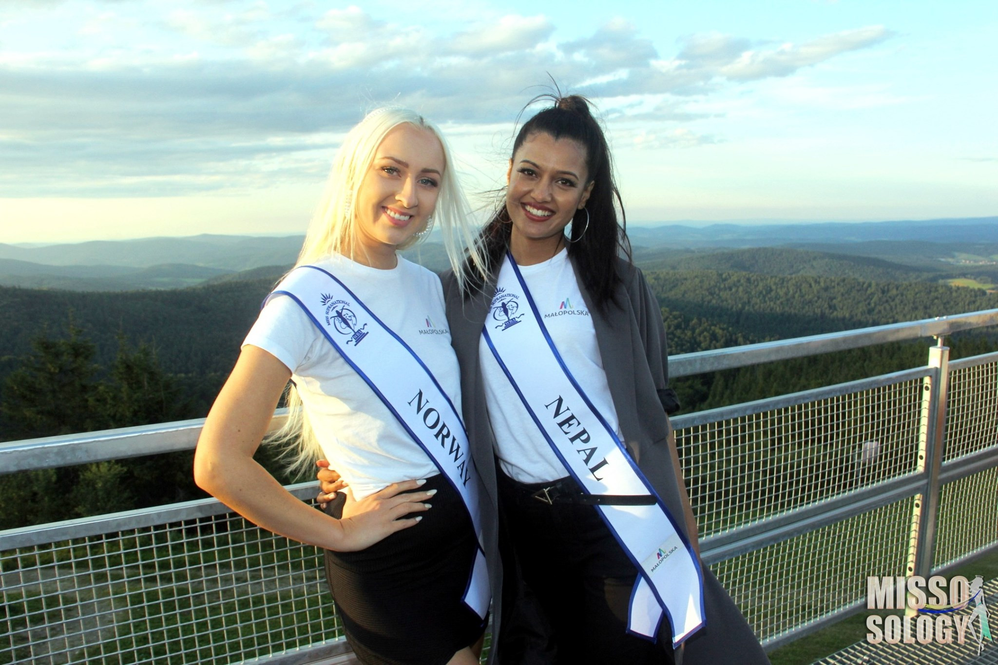 candidatas a miss supranational 2021: final: 21 de agosto. - Página 35 RuaxB2