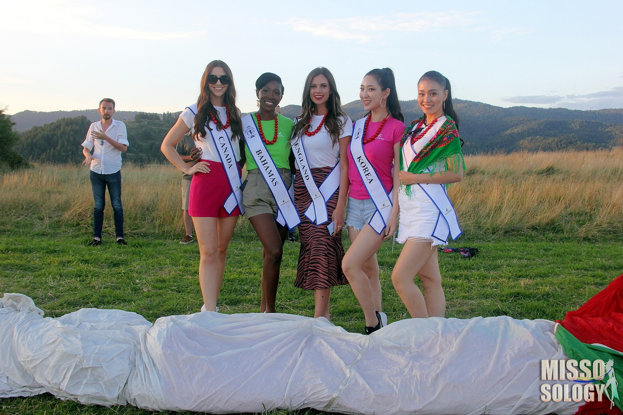 candidatas a miss supranational 2021: final: 21 de agosto. - Página 40 Ruyo5G