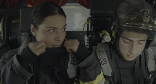 Notre Dame.On.Fire.2022.2160p.Pad HDR.UHD.BluRay.AAC.x265 10bit HDSPad.mp4 20220727 202545.433.png