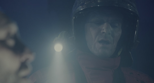 Notre Dame.On.Fire.2022.2160p.Pad HDR.UHD.BluRay.AAC.x265 10bit HDSPad.mp4 20220727 202552.979.png