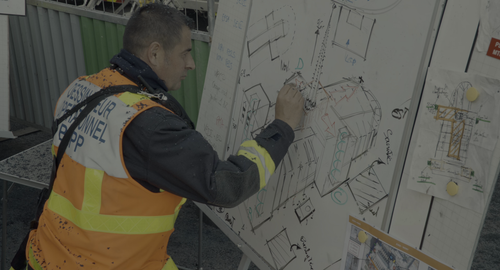 Notre Dame.On.Fire.2022.2160p.HDR.UHD.BluRay.TrueHD.7.1.Atmos.x265 10bit HDS.mkv 20220727 202439.710.png