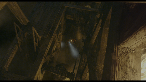 Notre Dame.On.Fire.2022.UHD.BluRay.REMUX.2160p.HEVC.TrueHD7.1.Atmos HDS.mkv 20220727 202651.543.png