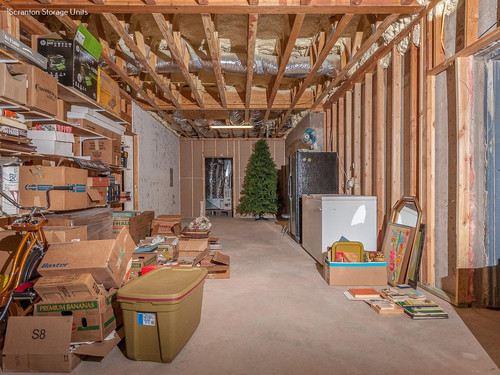 Storway Self Storage 6.jpg