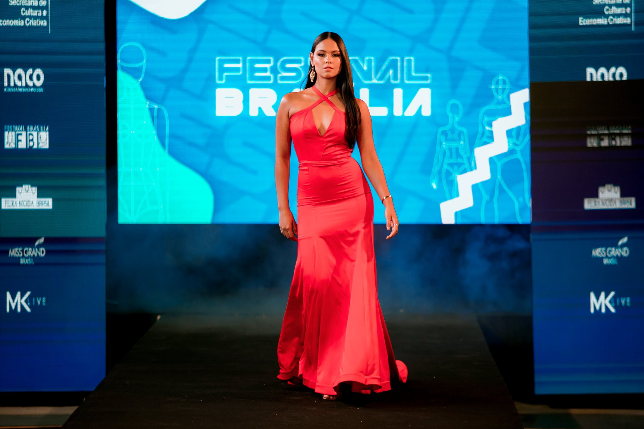 preliminary competition de miss grand brasil 2022. - Página 7 SELjGR