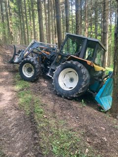 69169858 E31E 46B8 AF01 CD5ABE27B7F6.jpg