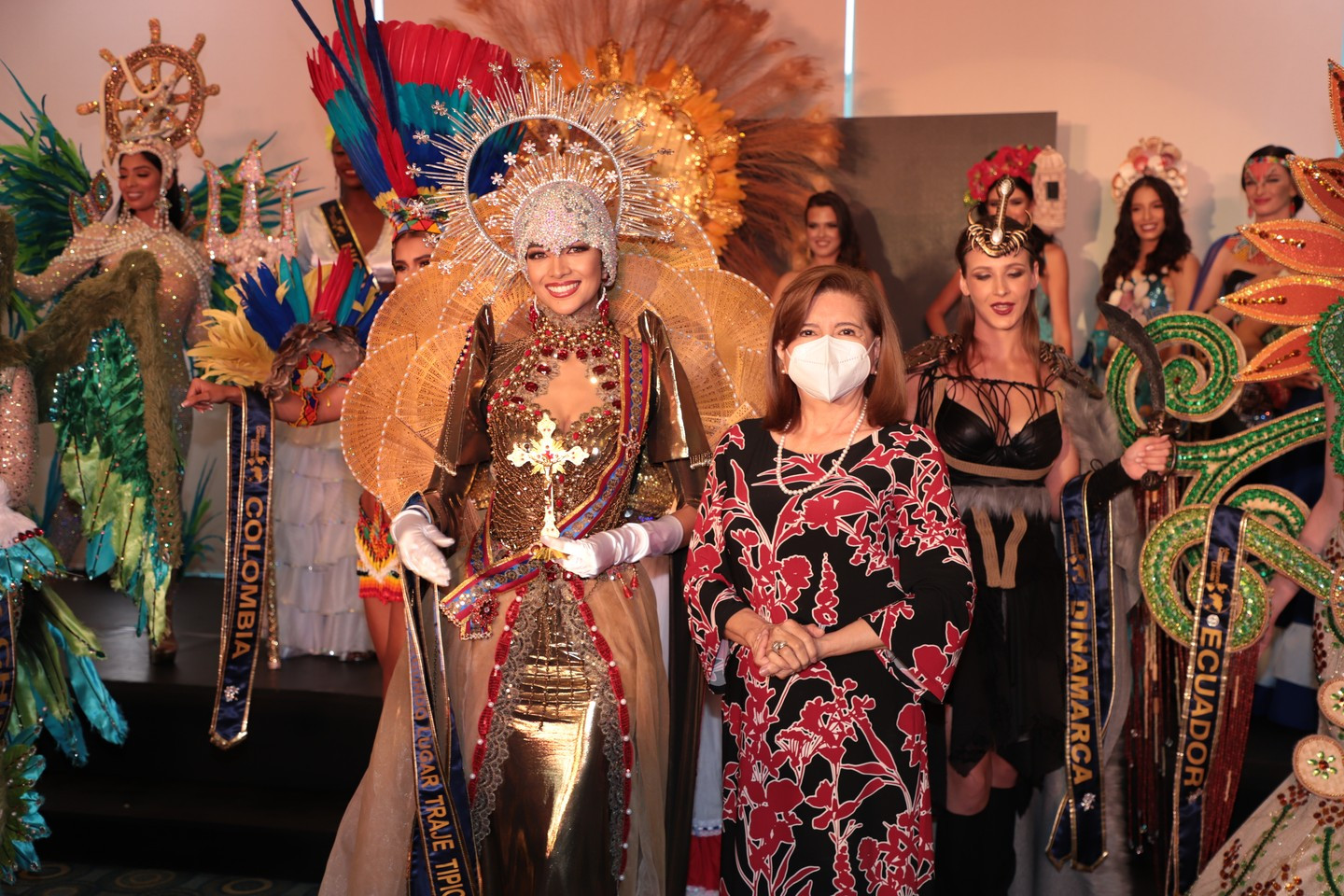 candidatas a miss continentes unidos 2022. final: 6 agosto. - Página 25 SZ5YbI