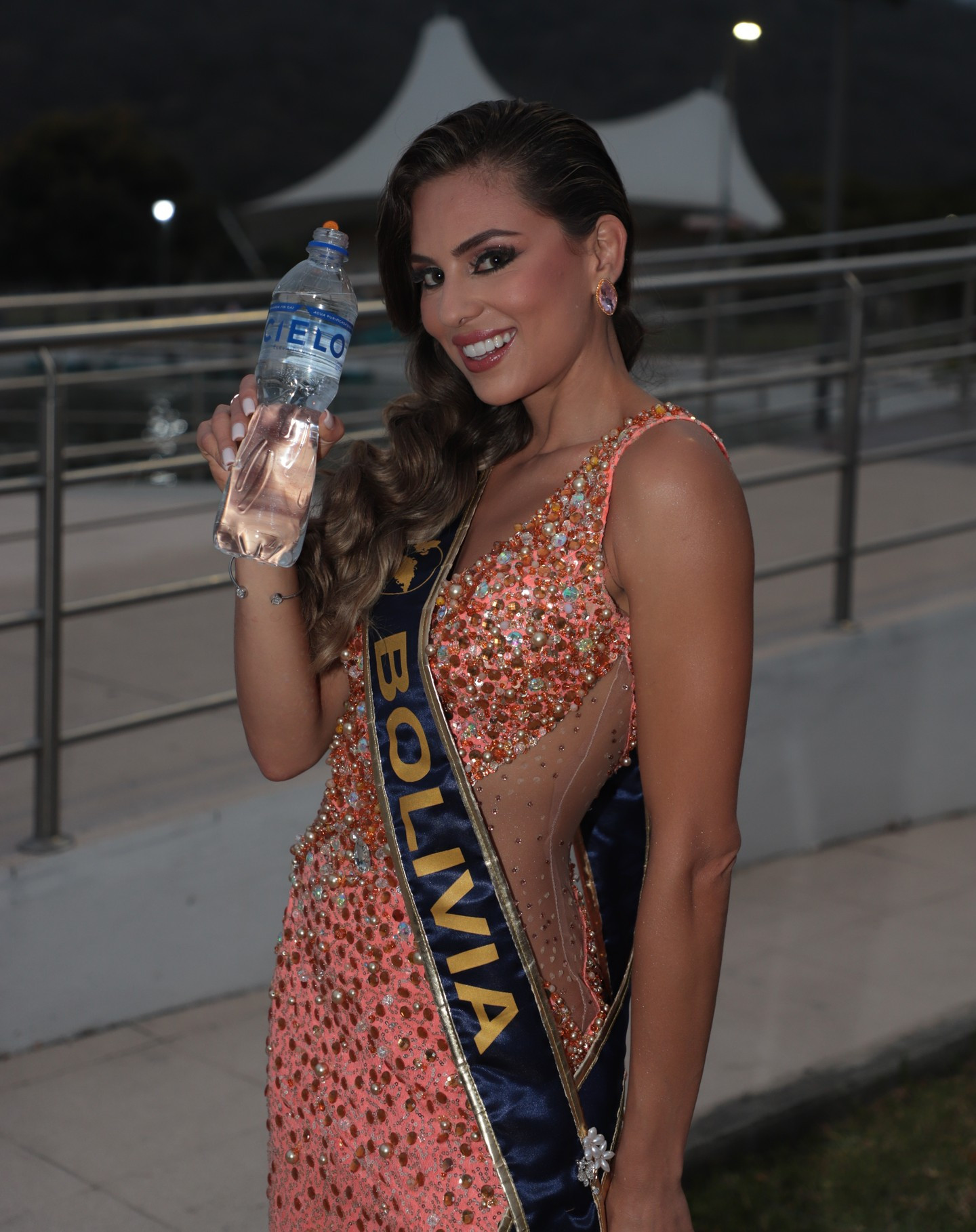 candidatas a miss continentes unidos 2022. final: 6 agosto. - Página 19 Sv1LNf