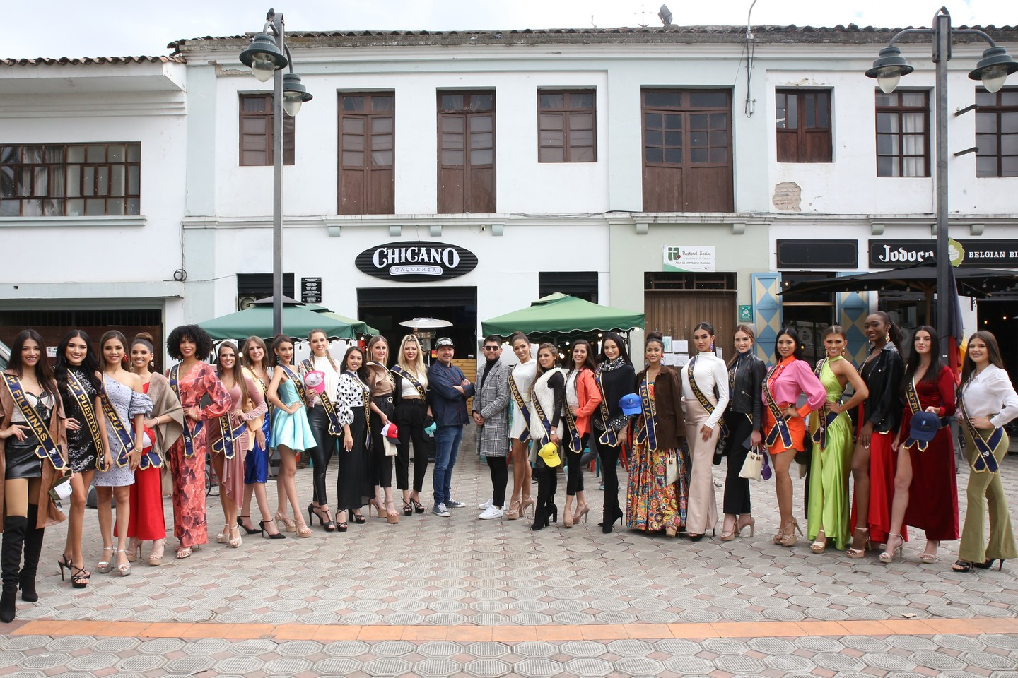 candidatas a miss continentes unidos 2022. final: 6 agosto. - Página 20 SvEnl1