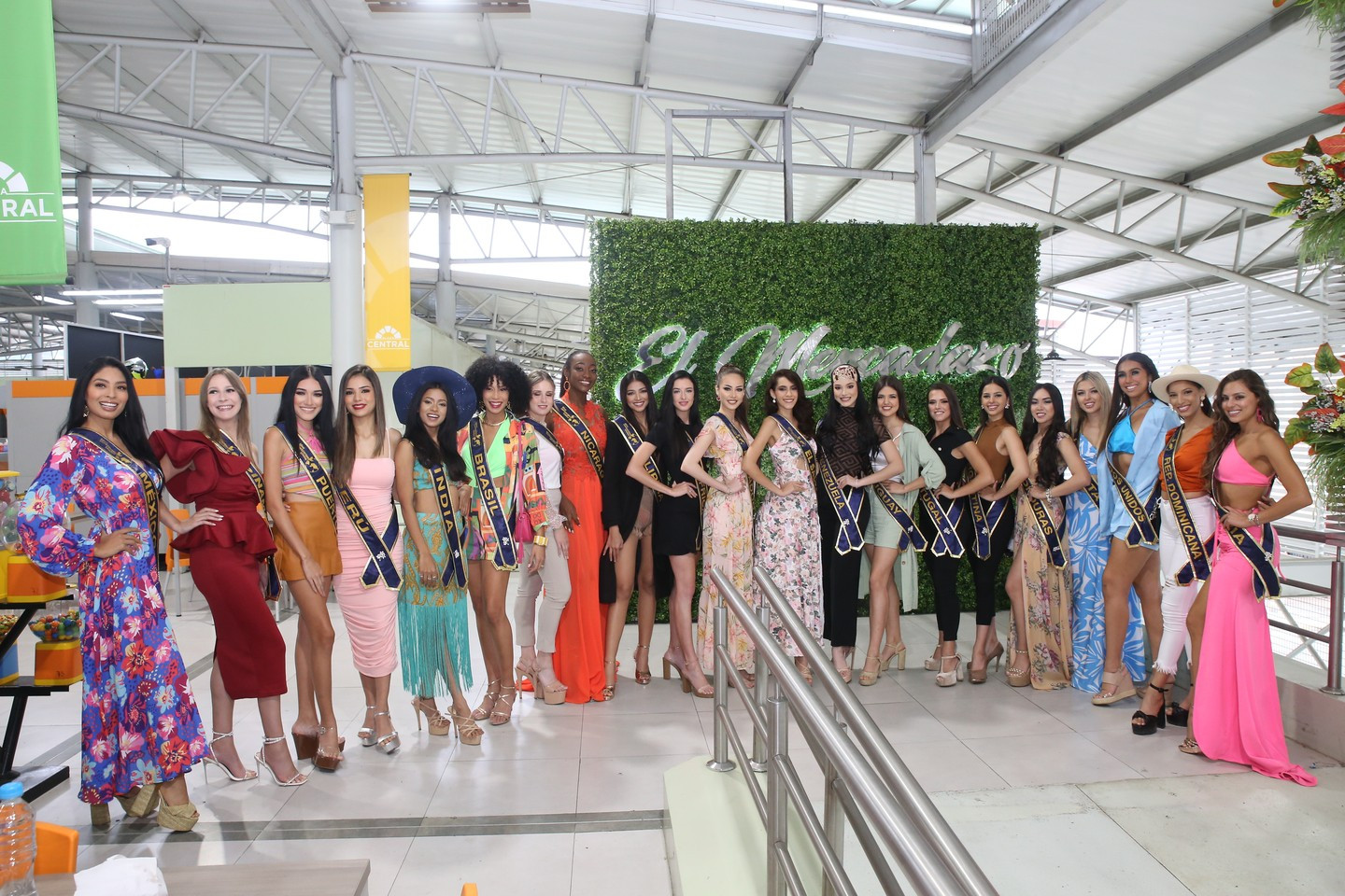 candidatas a miss continentes unidos 2022. final: 6 agosto. - Página 16 Swhv4t