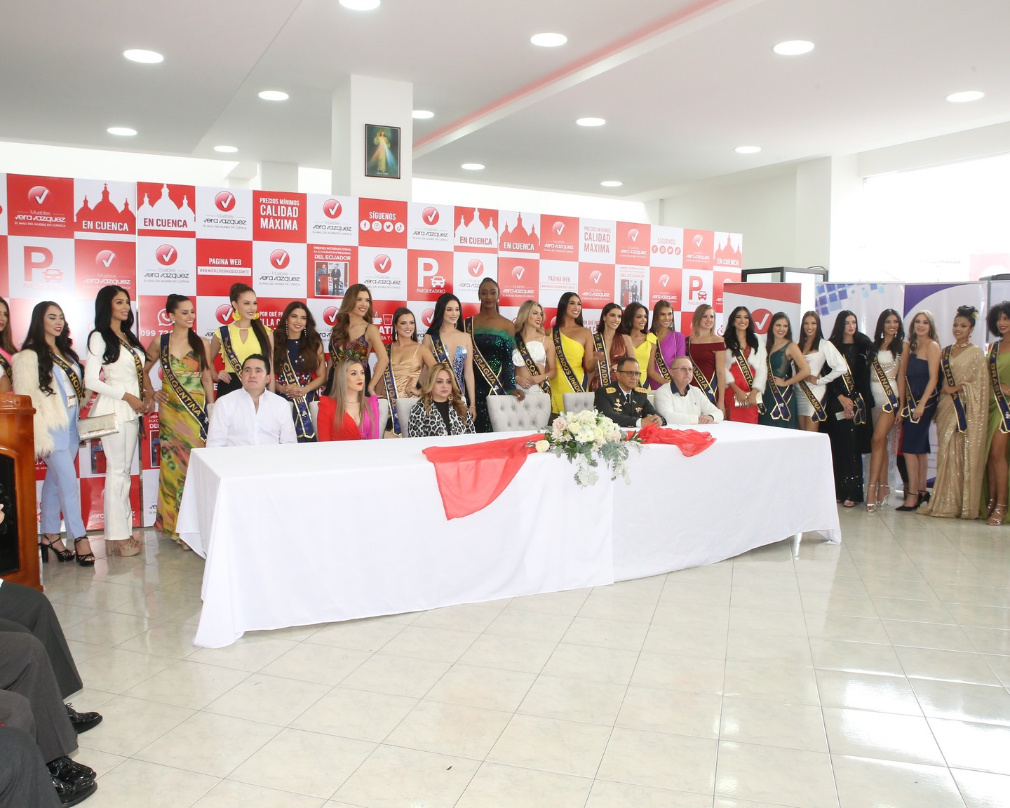 candidatas a miss continentes unidos 2022. final: 6 agosto. - Página 17 SwjF6P