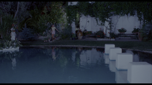 Tenebre 1982 2160p UHD Blu ray Remux HEVC DV FLAC 2.0 HDT 006.png