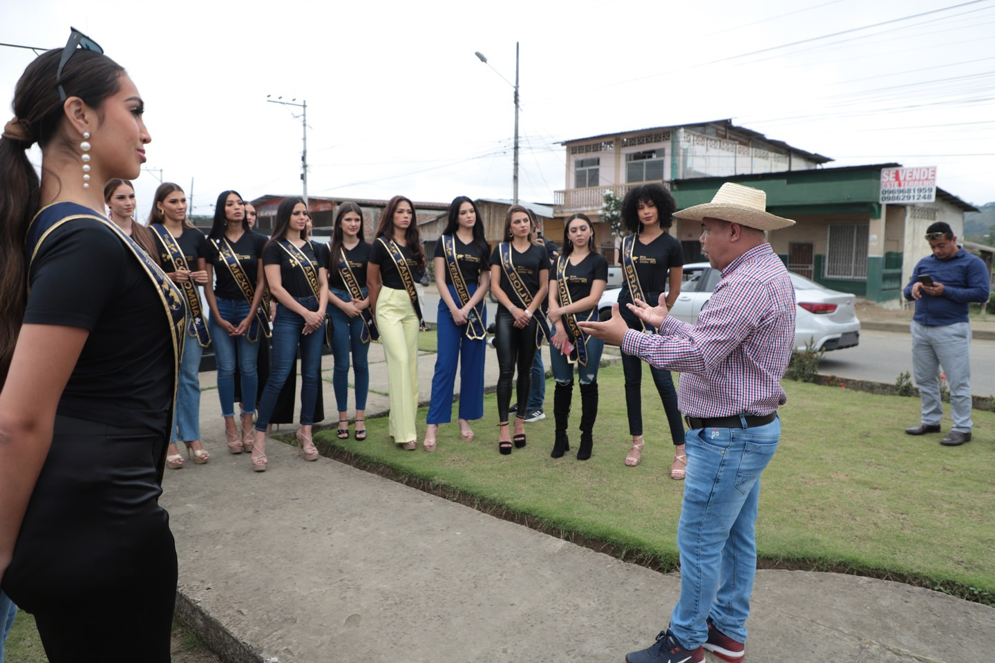 candidatas a miss continentes unidos 2022. final: 6 agosto. - Página 29 U2VA8u