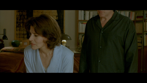 Nathalie.2003.BluRay.REMUX.1080p.AVC.DTS HD.MA5.1 HDS.mkv 20220806 083522.838.png