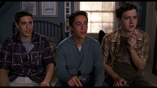 American.Pie.1999.UNRATED.BluRay.1080p.DTS HD.MA.5.1.AVC.REMUX FraMeSToR 014