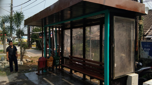 Halte Bukit Pamulang Indah