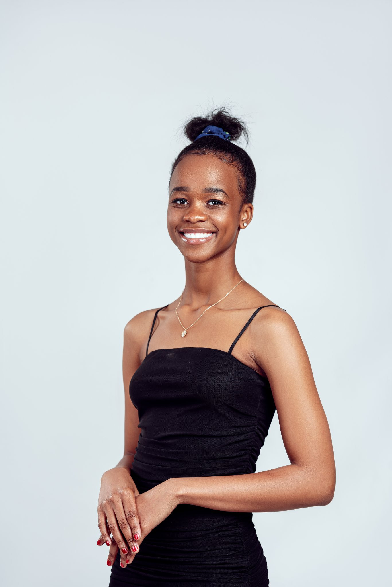 candidatas a miss botswana 2022. final: ? - Página 2 UYvMge