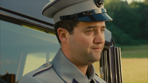 Nanny.McPhee.Returns.2010.1080p.HMAX.WEB DL.DDP.5.1.H264 SPWEB.mkv snapshot 00.49.21 [2022.04.15 22..png