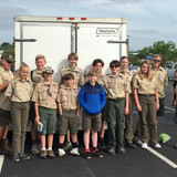 Troop By Trailer With Girls