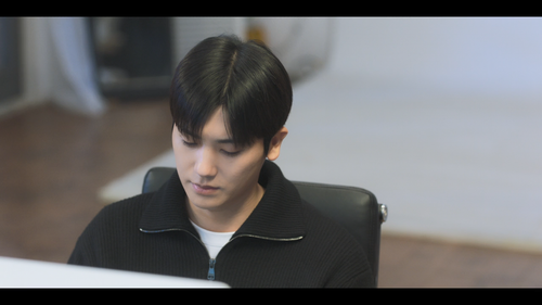 Soundtrack.1.S01E01.720p.DSNP.WEB DL.DDP5.1.H.264 eZNubZ.mkv snapshot 07.12 [2022.04.14 15.00.45].png