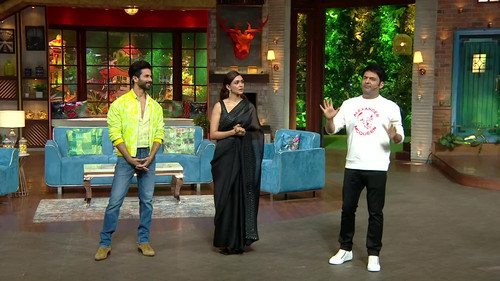 The Kapil Sharma Show Season 2 Episode 246.1080p LatestHDmovies 007.jpg