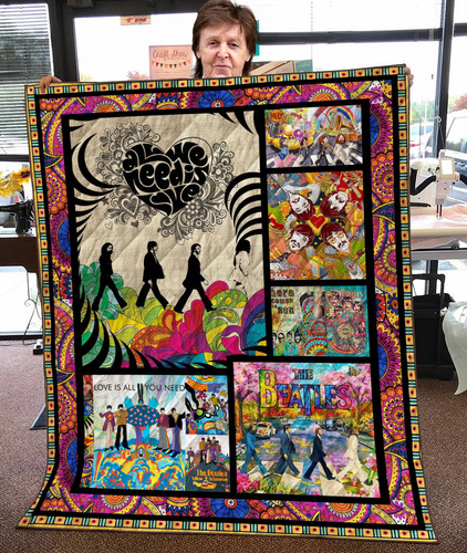 Paul McCartney (1).jpg