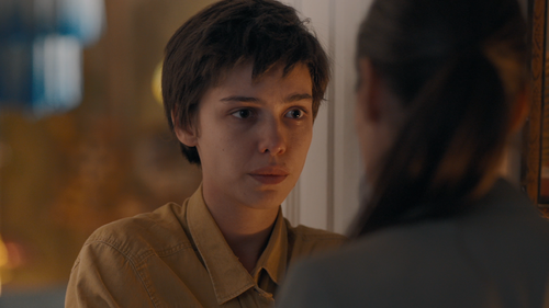 Ruxx.S01E01.Fly.Me.Away.1080p.HMAX.WEB DL.DD5.1.H.264 GeTrEKT.mkv snapshot 37.04 [2022.04.24 22.16.4.png