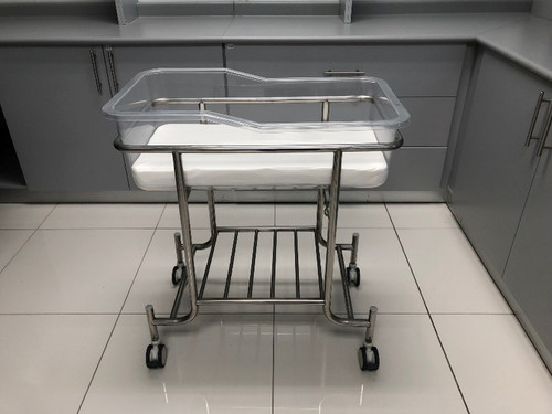 cuna con bacinete y cojin.jpg