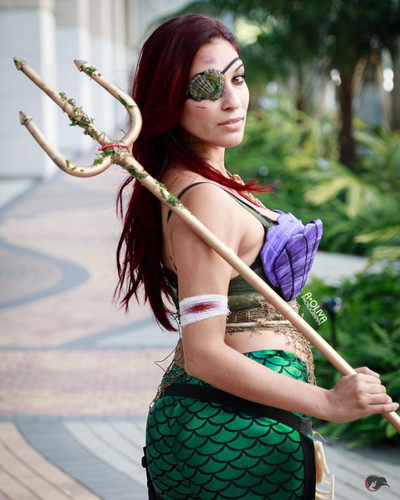 #thelittlemermaid #walkingdead #mashup #cosplay by  @pamelacosplay|| photo by @aolivaphotography___#