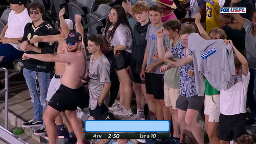 USFL W03 BHAM @ NO 60 22 13.mkv 20220501 155831.838