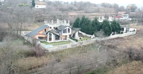 Screenshot 2022 05 12 at 21.29.58.png