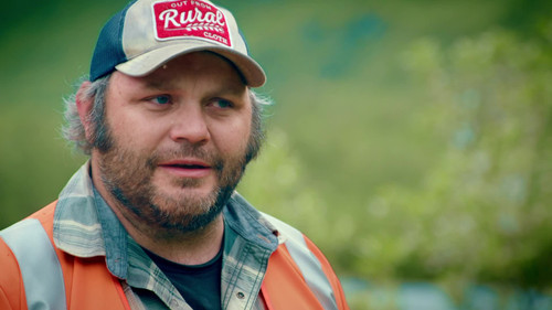 Gold.Rush.Freddy.Dodges.Mine.Rescue.S02E01.A.Golden.Promise.1080p.AMZN.WEB DL.DDP2.0.H.264 NTb 002.jpg